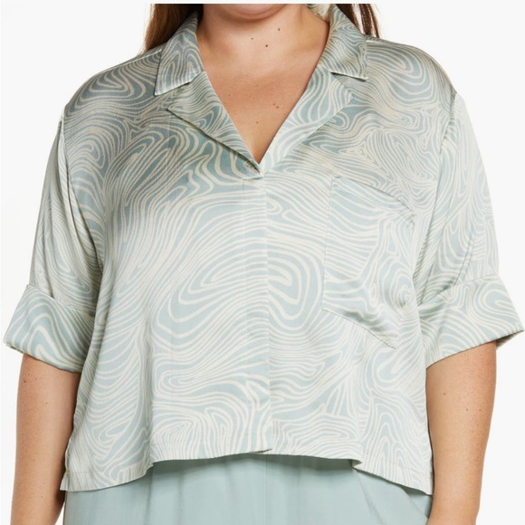 Open Edit Boxy Satin Shirt - Picture 2 of 2